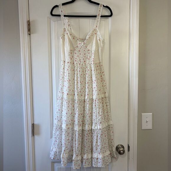 Altar'd State Dresses & Skirts - Altar'd State White and Pink Floral Dress Women's Size Small